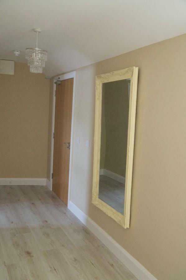 Gatehouse Lane Luxury